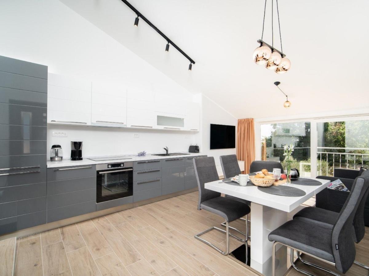 Apartment Gaia ลาบิน ภายนอก รูปภาพ